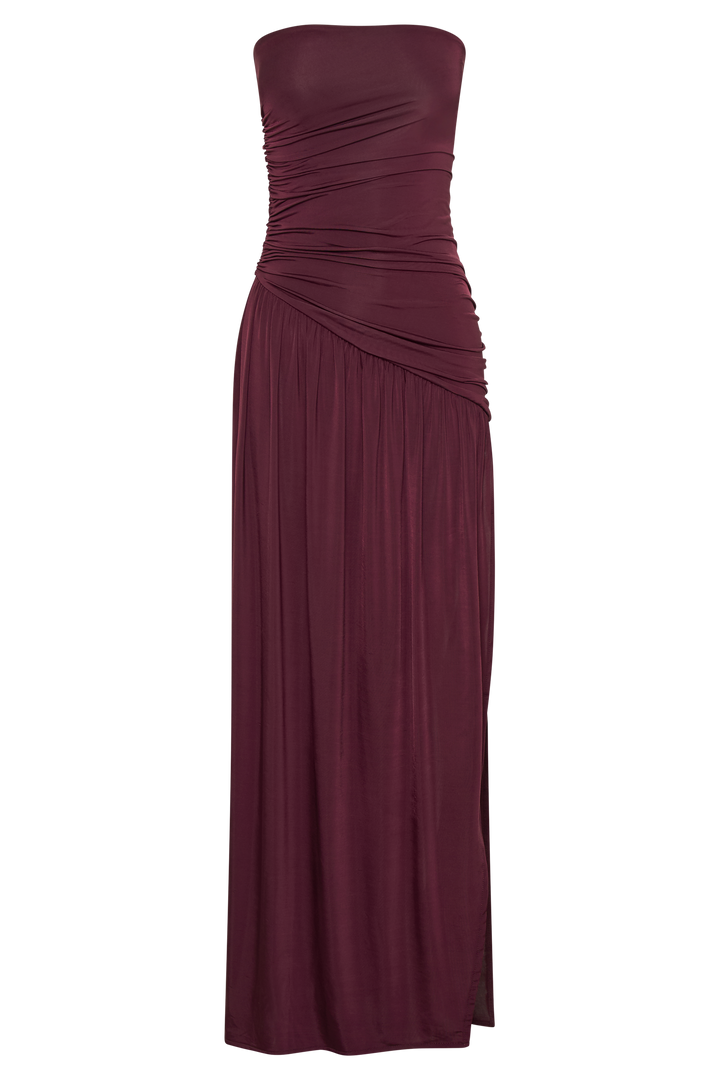Gerafftes Abendkleid in Bordeaux