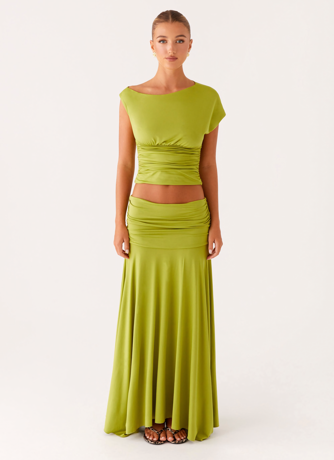 Maxikleid aus gerafftem Satin