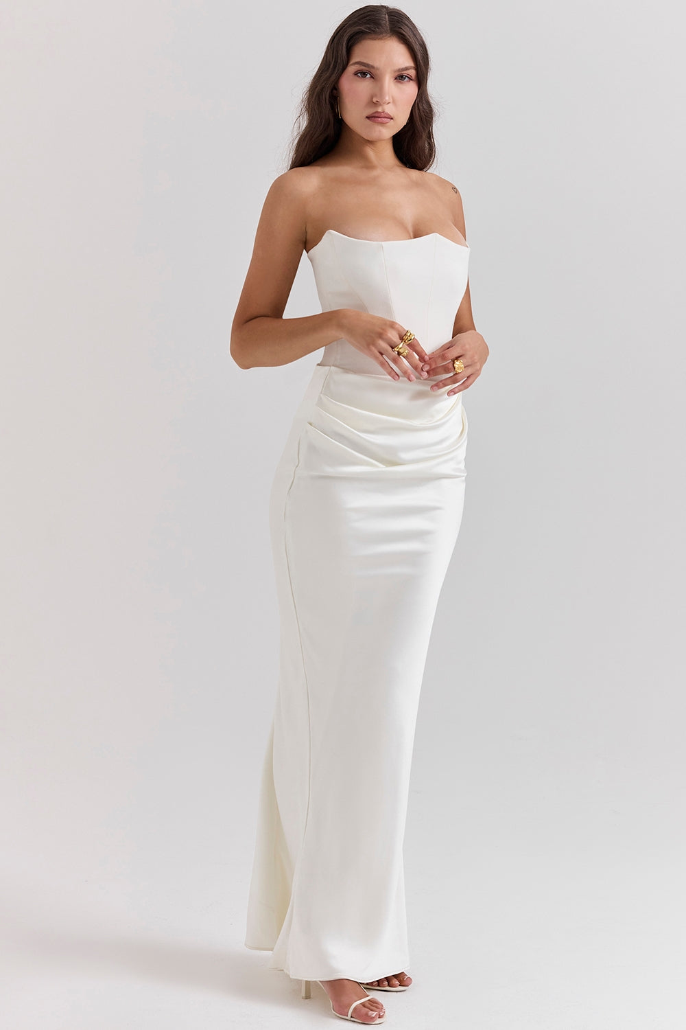 Trägerloses Korsettkleid