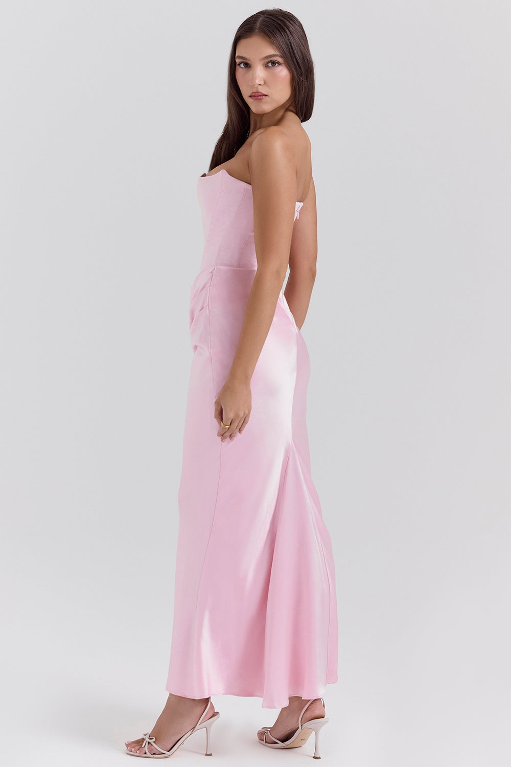 Trägerloses Korsettkleid