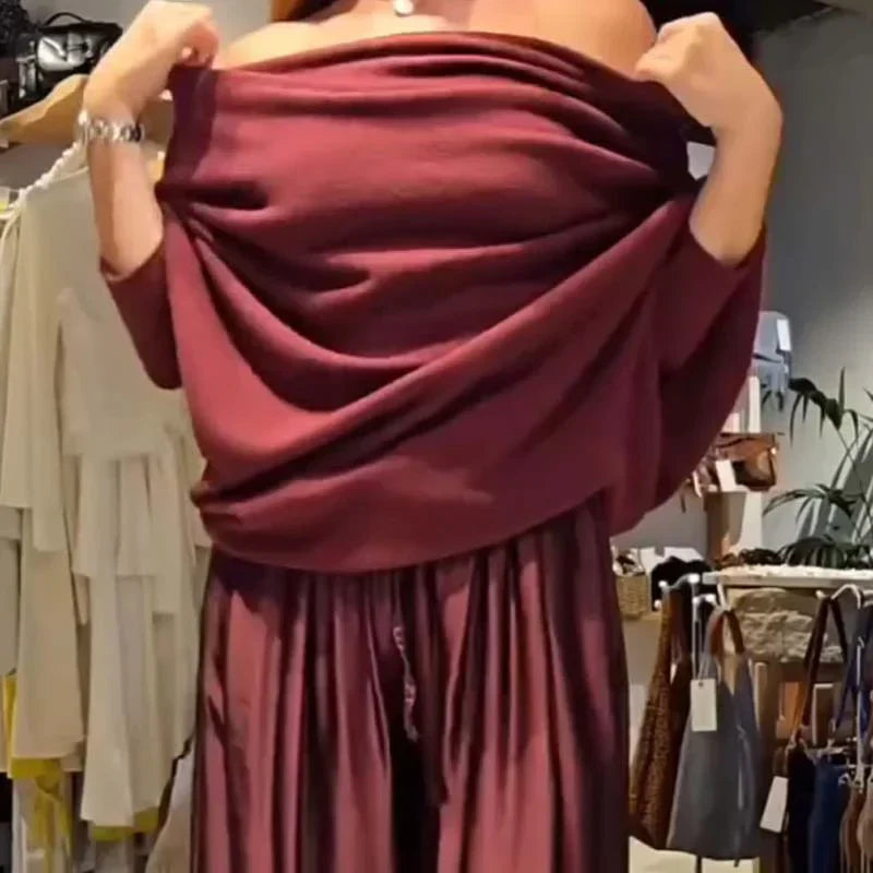 Elegant set with off-the-shoulder straps
